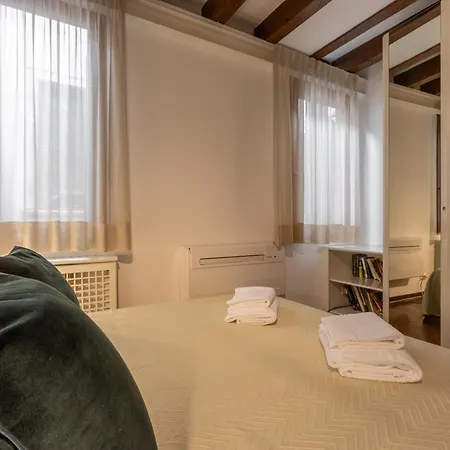 Squero - Luxury Boutiques Apartment *